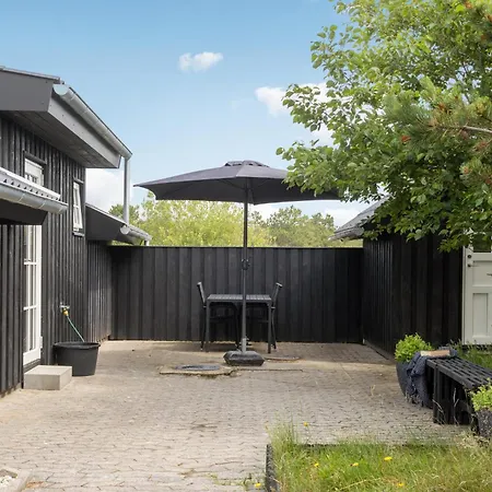 Ferienhaus Beautiful In With Kitchen *